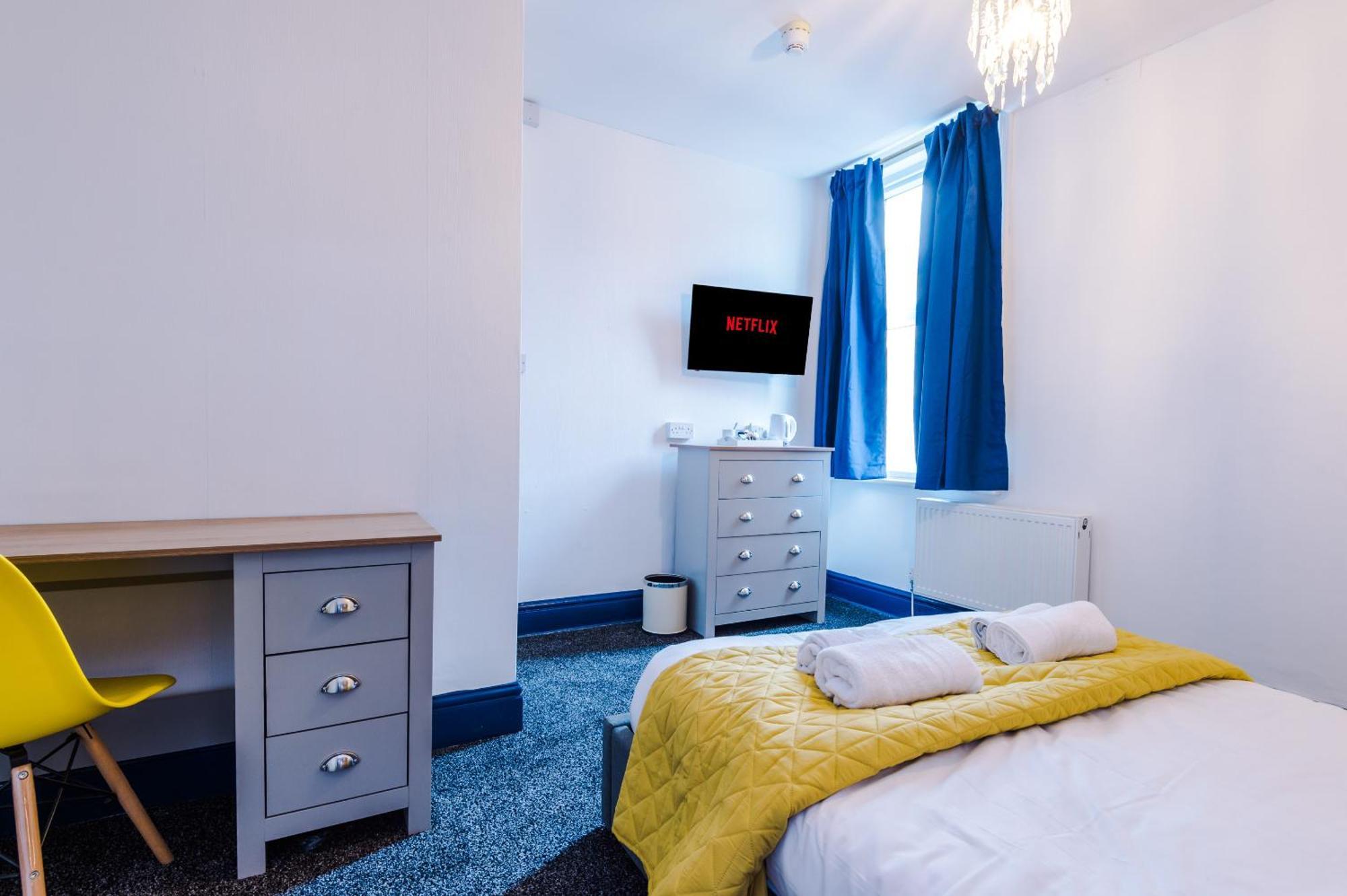 Pebbles Guest House Blackpool Ngoại thất bức ảnh