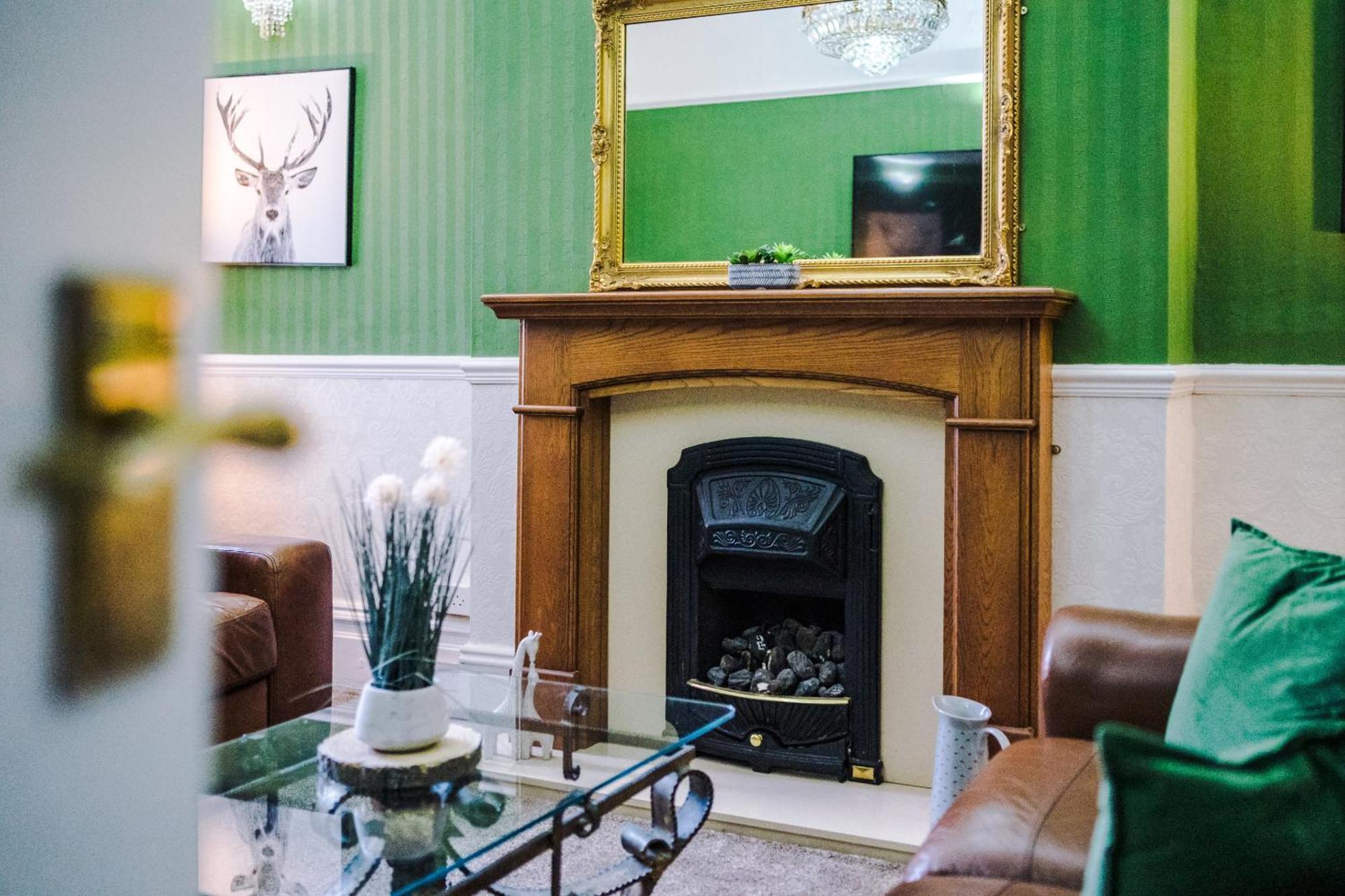 Pebbles Guest House Blackpool Ngoại thất bức ảnh