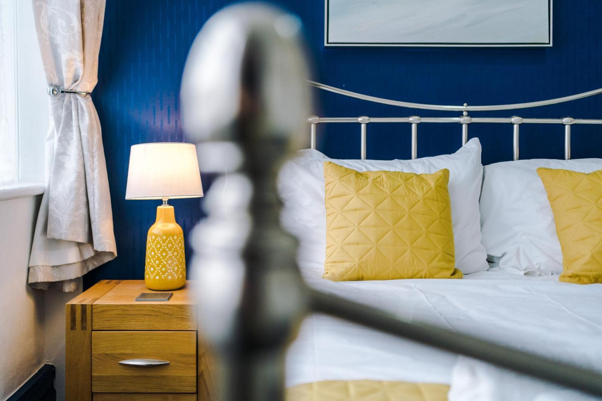 Pebbles Guest House Blackpool Ngoại thất bức ảnh