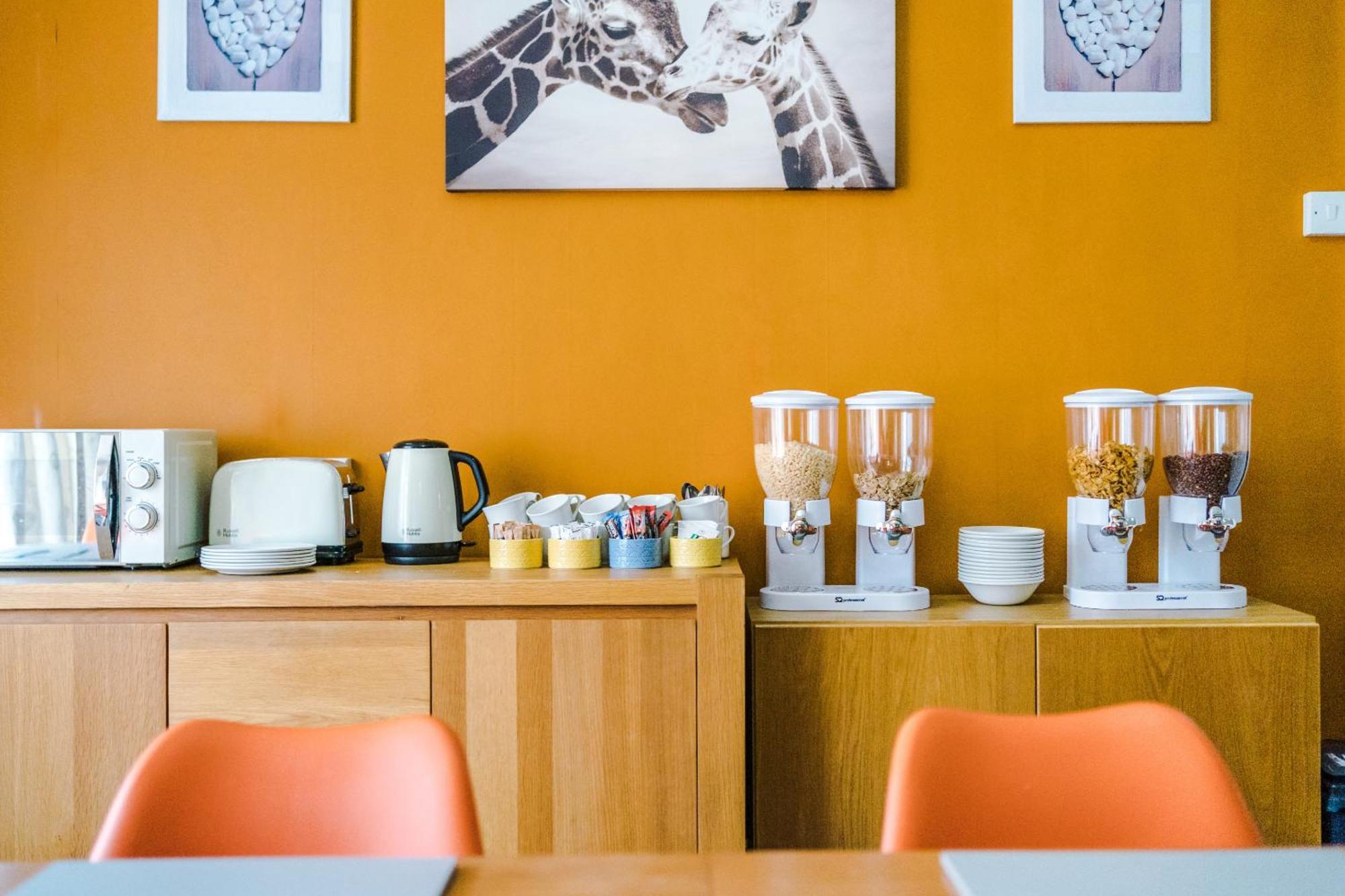 Pebbles Guest House Blackpool Ngoại thất bức ảnh